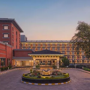 5* Отель The Soaltee Kathmandu, Autograph Collection